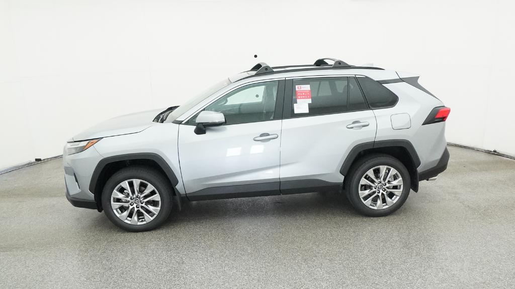 2025 Toyota RAV4 XLE Premium photo 9