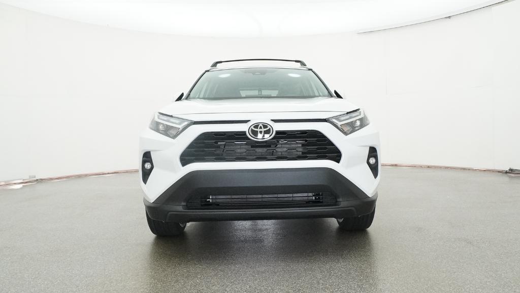 2025 Toyota RAV4 XLE Premium photo 3