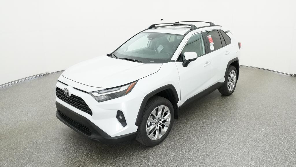 2025 Toyota RAV4 XLE Premium's photo