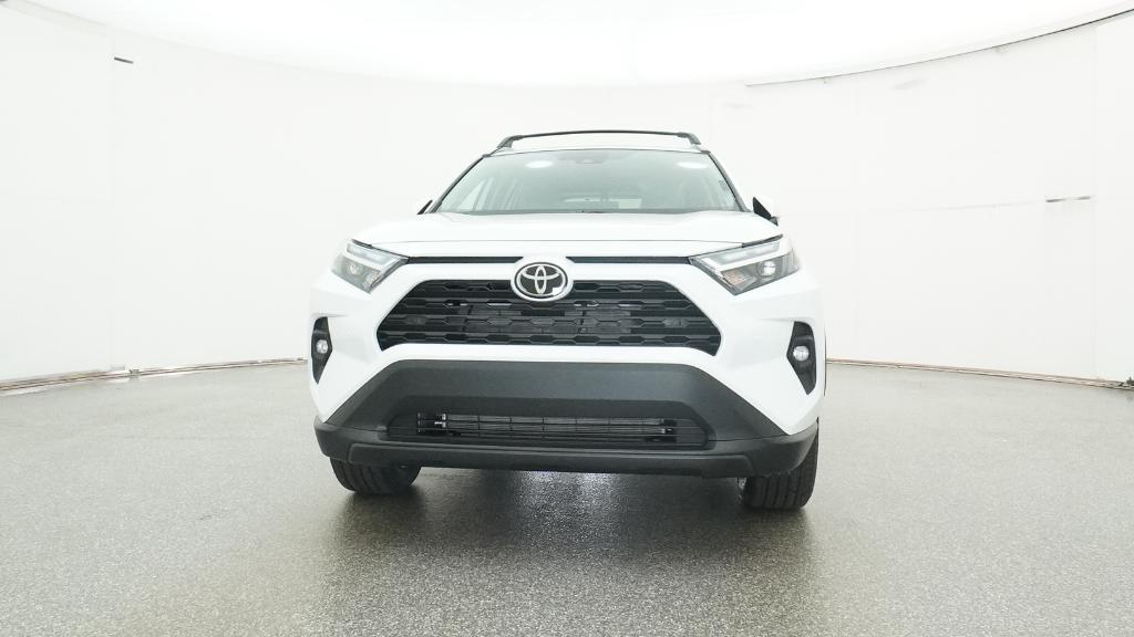 2025 Toyota RAV4 XLE Premium photo 3