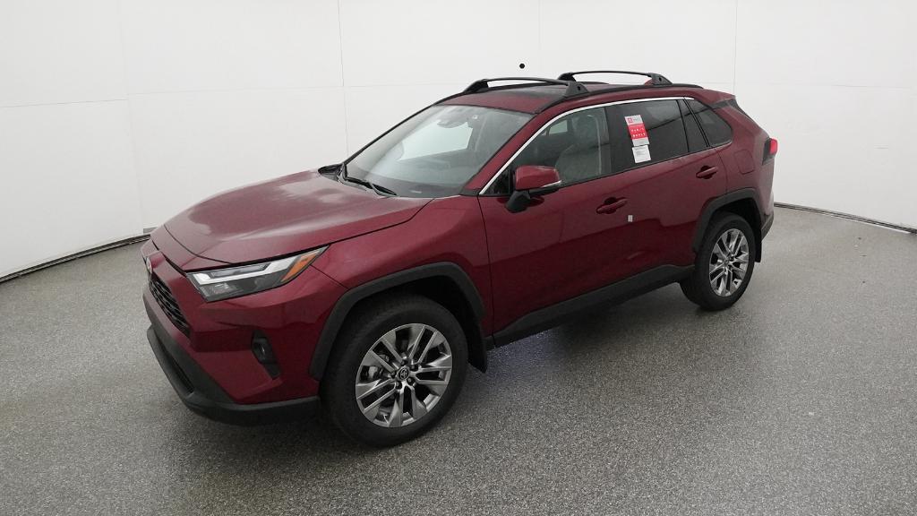 2025 Toyota RAV4 XLE Premium's photo