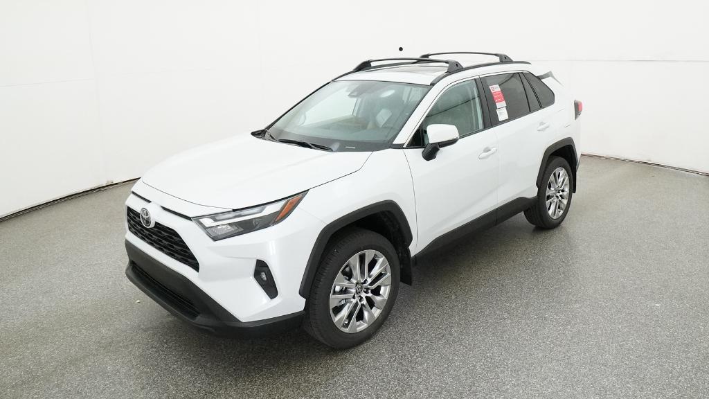 2025 Toyota RAV4 XLE Premium's photo