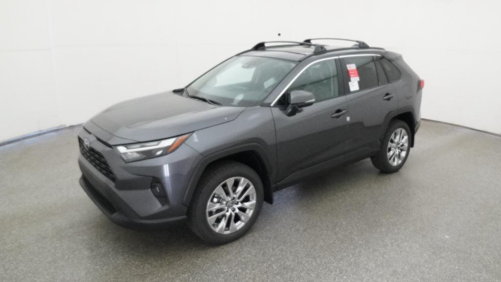 2025 Toyota RAV4 XLE Premium's photo