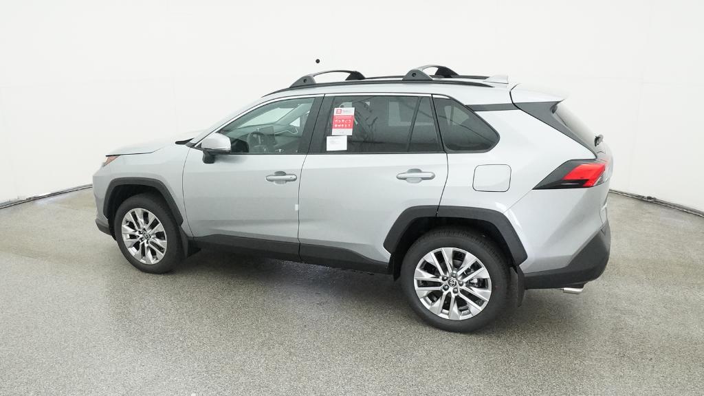 2025 Toyota RAV4 XLE Premium photo 11