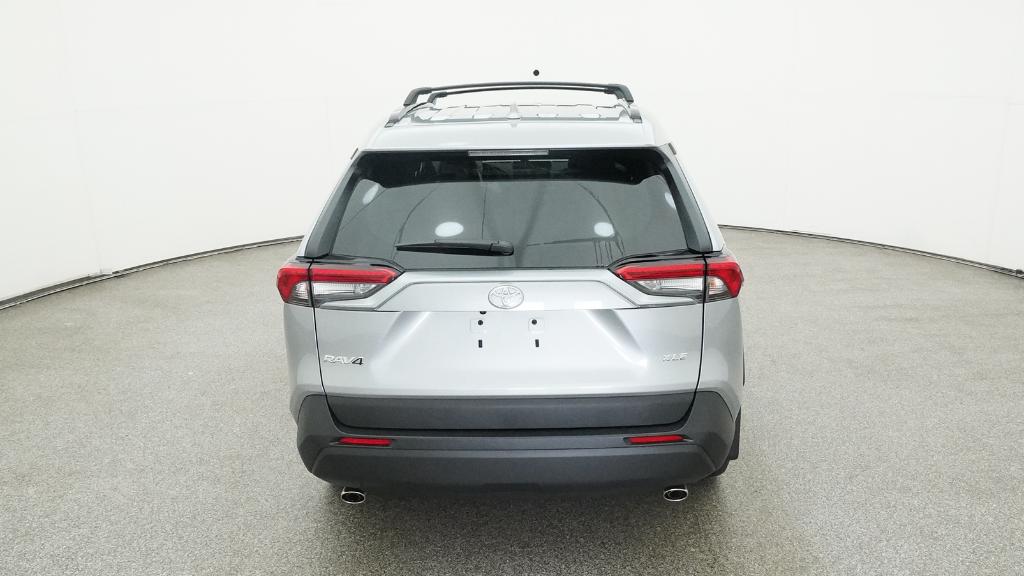 2025 Toyota RAV4 XLE Premium photo 18