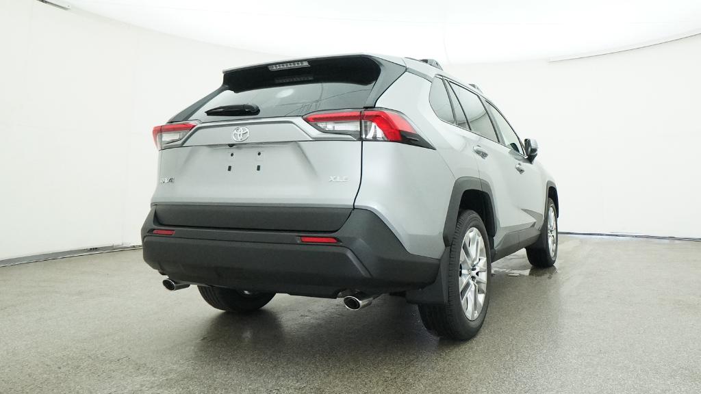 2025 Toyota RAV4 XLE Premium photo 20