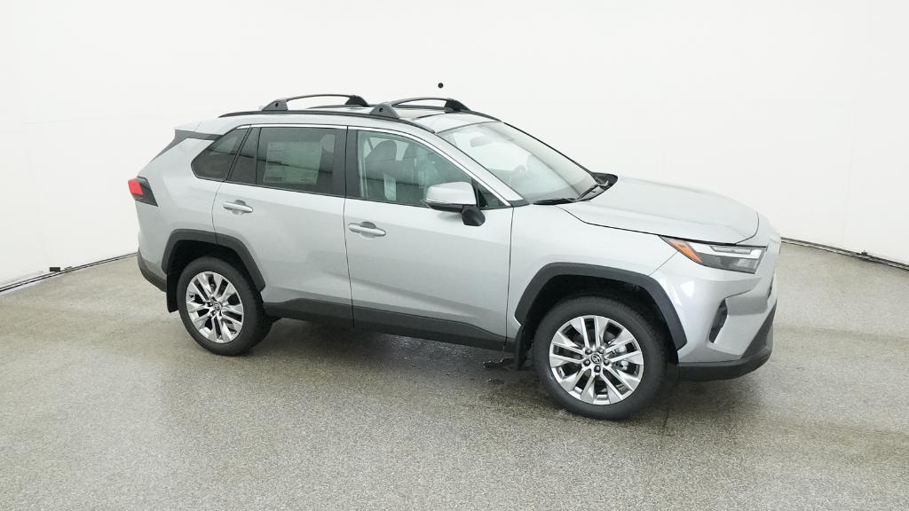 2025 Toyota RAV4 XLE Premium photo 27