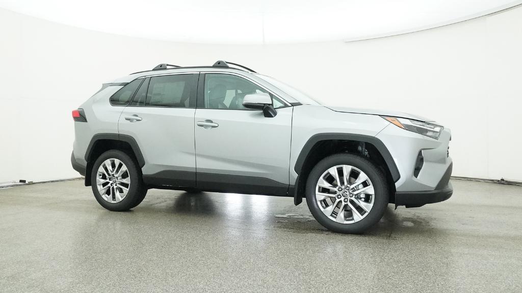 2025 Toyota RAV4 XLE Premium photo 28
