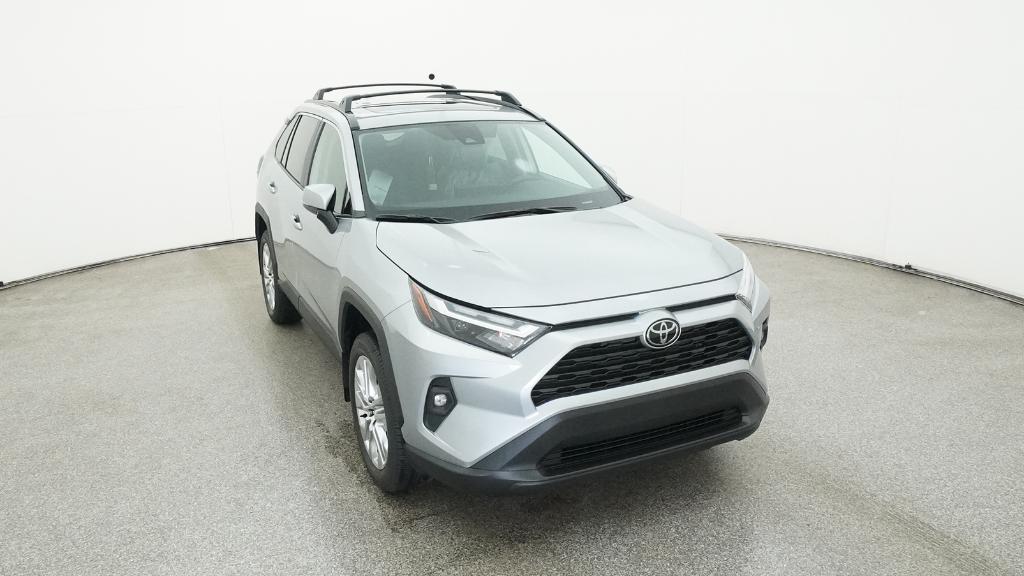 2025 Toyota RAV4 XLE Premium photo 32