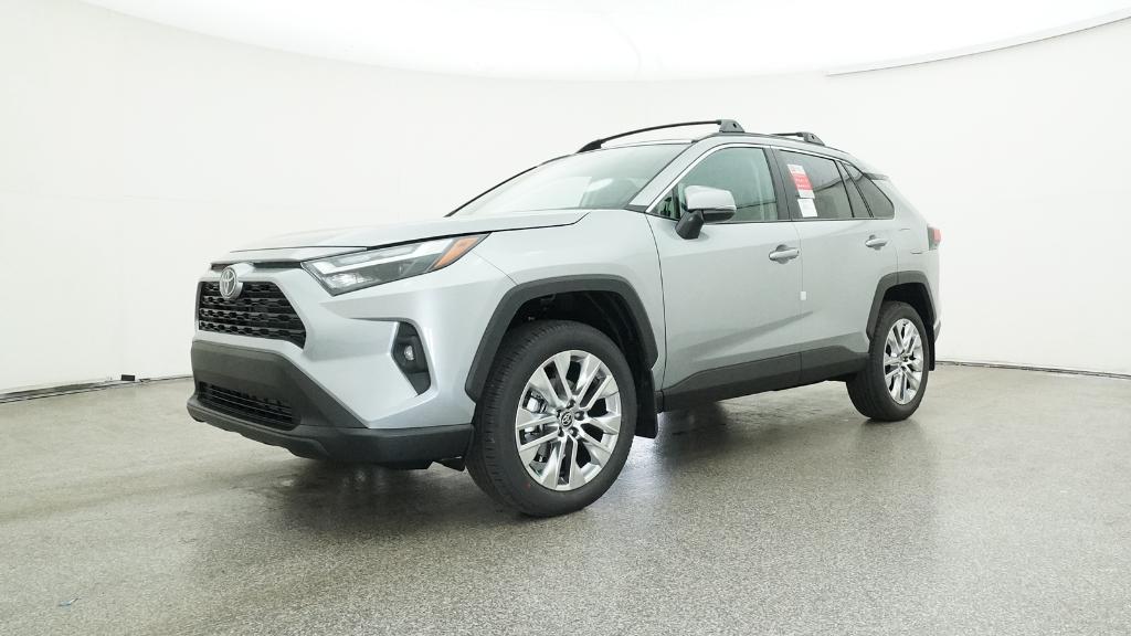 2025 Toyota RAV4 XLE Premium photo 6