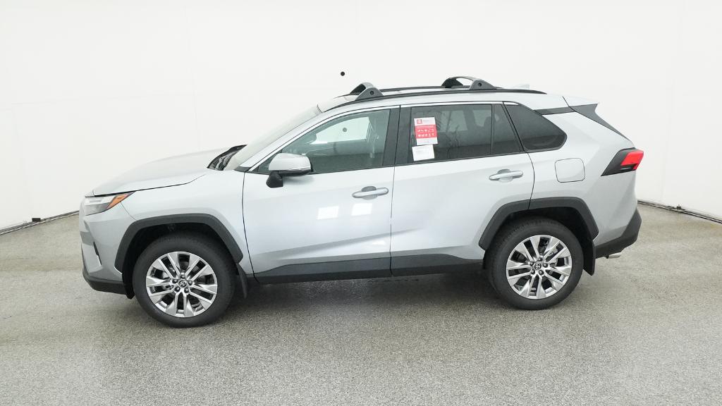 2025 Toyota RAV4 XLE Premium photo 9