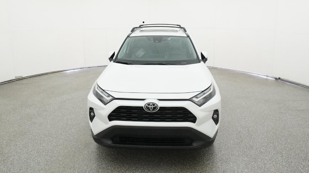 2025 Toyota RAV4 XLE Premium photo 2