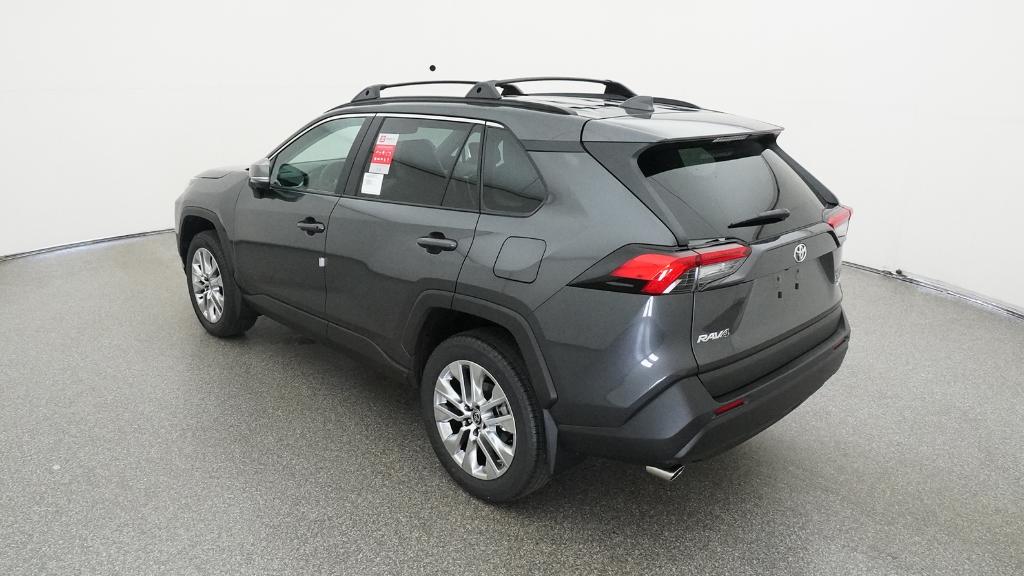 2025 Toyota RAV4 XLE Premium photo 13