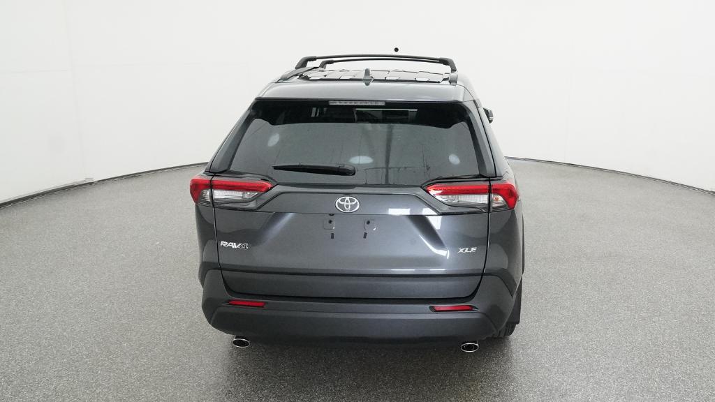 2025 Toyota RAV4 XLE Premium photo 18