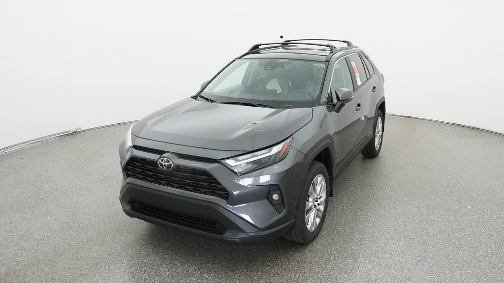 2025 Toyota RAV4 XLE Premium photo 5
