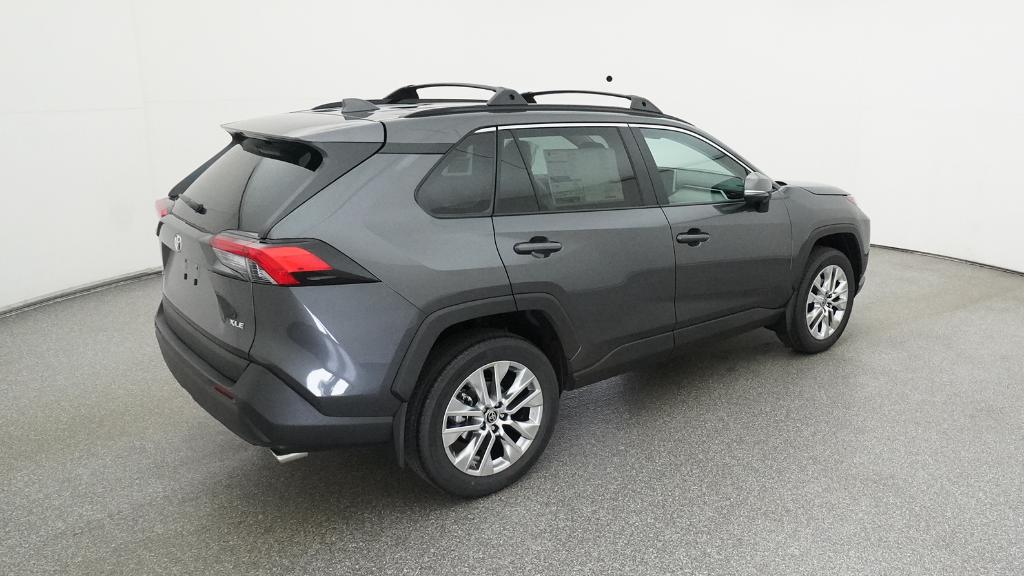2025 Toyota RAV4 XLE Premium photo 22