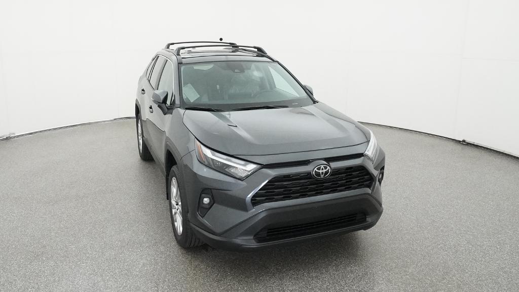 2025 Toyota RAV4 XLE Premium photo 32