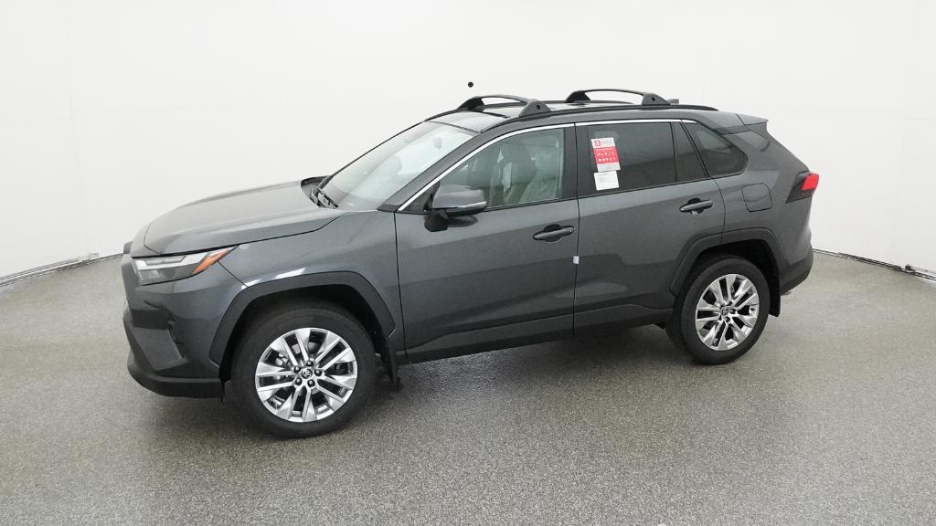 2025 Toyota RAV4 XLE Premium photo 7