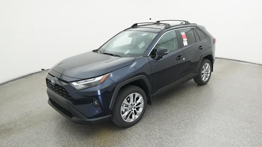 2025 Toyota RAV4 XLE Premium's photo
