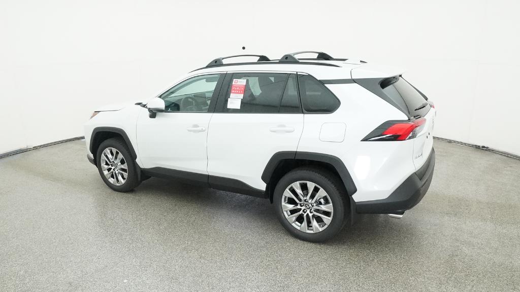 2025 Toyota RAV4 XLE Premium photo 11