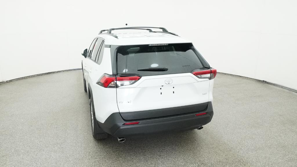 2025 Toyota RAV4 XLE Premium photo 16