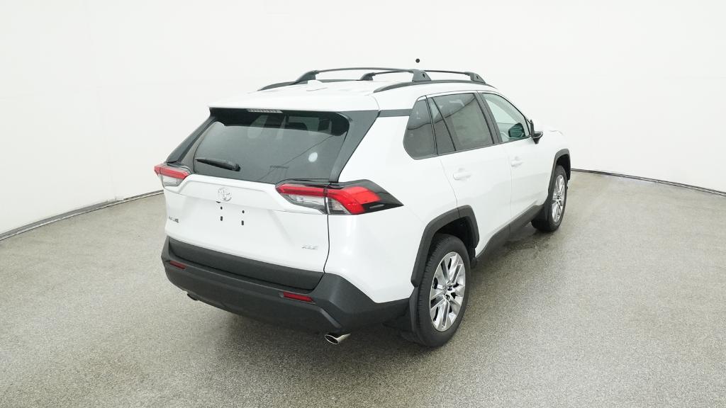2025 Toyota RAV4 XLE Premium photo 19