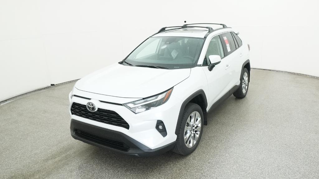 2025 Toyota RAV4 XLE Premium photo 5