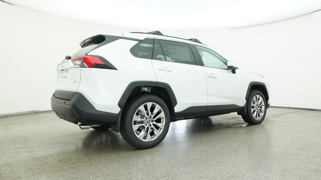 2025 Toyota RAV4 XLE Premium photo 21