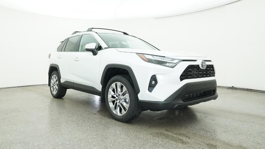 2025 Toyota RAV4 XLE Premium photo 30