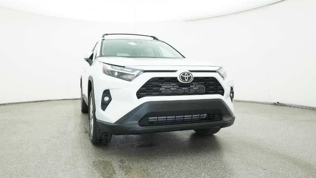 2025 Toyota RAV4 XLE Premium photo 31