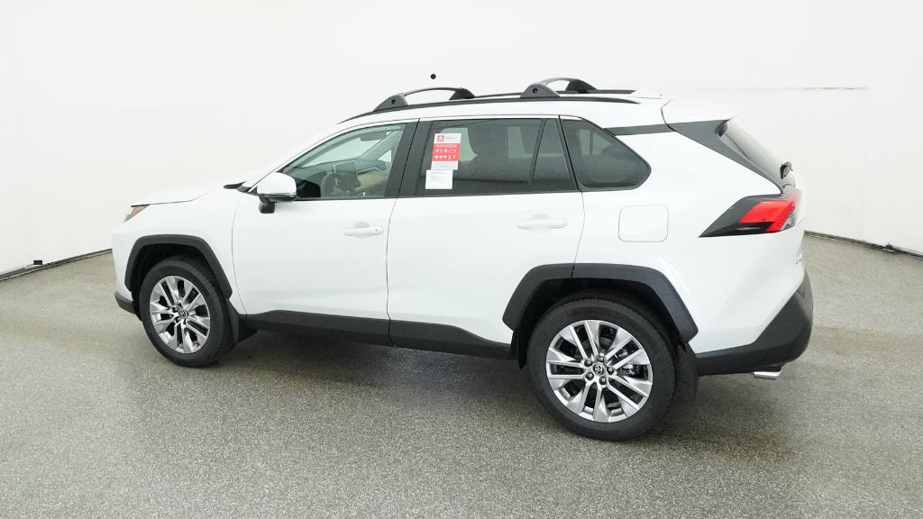 2025 Toyota RAV4 XLE Premium photo 11