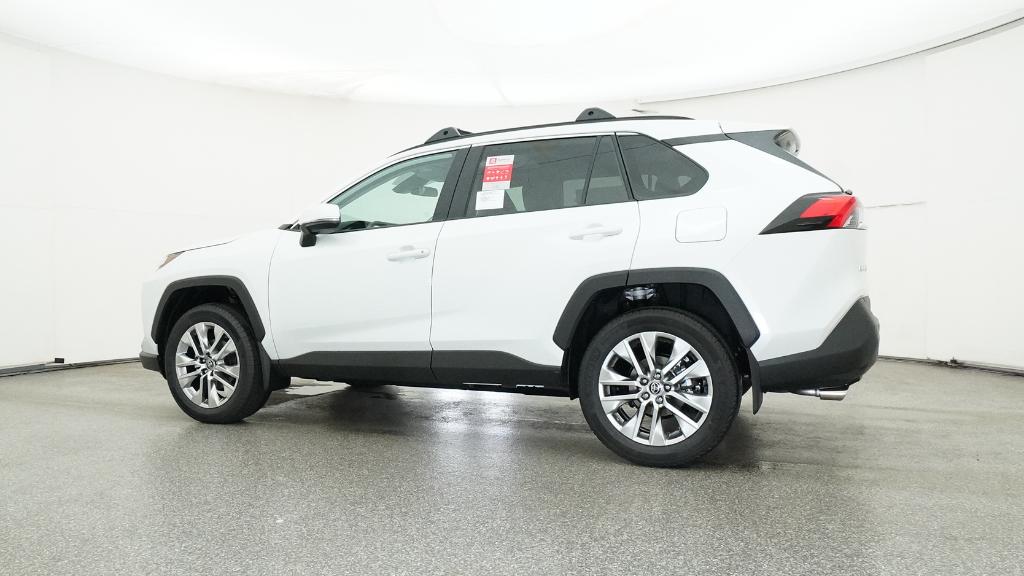 2025 Toyota RAV4 XLE Premium photo 12