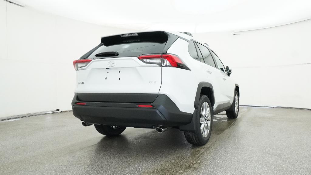 2025 Toyota RAV4 XLE Premium photo 20