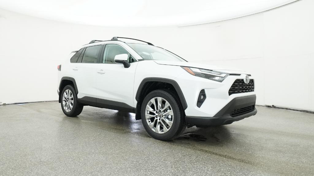 2025 Toyota RAV4 XLE Premium photo 30