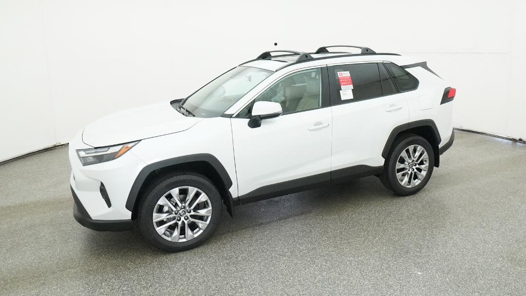 2025 Toyota RAV4 XLE Premium photo 7