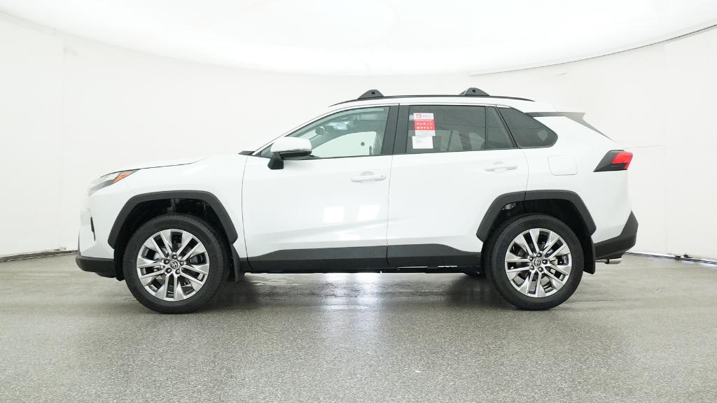 2025 Toyota RAV4 XLE Premium photo 10