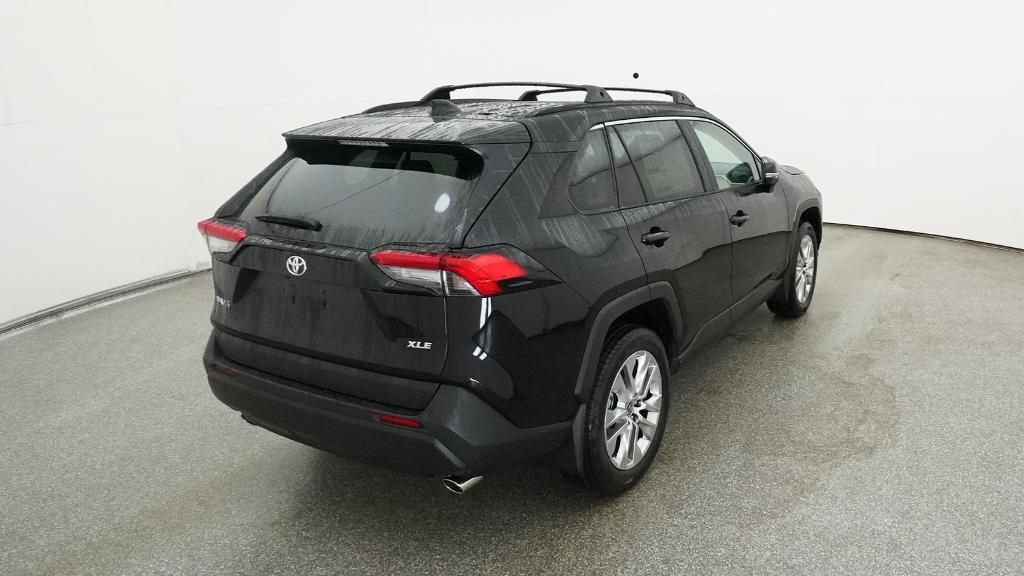 2025 Toyota RAV4 XLE Premium photo 15