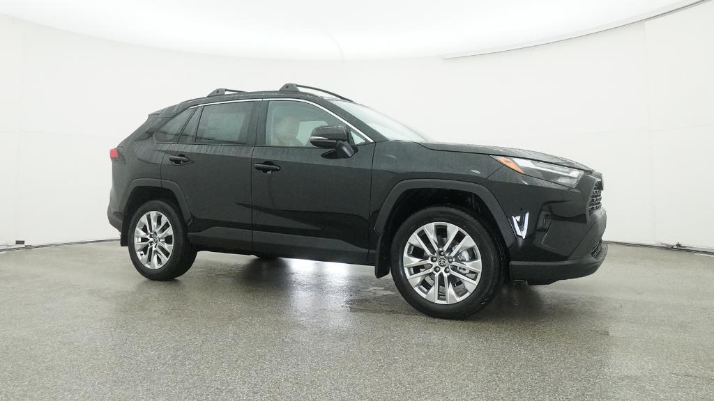 2025 Toyota RAV4 XLE Premium photo 24
