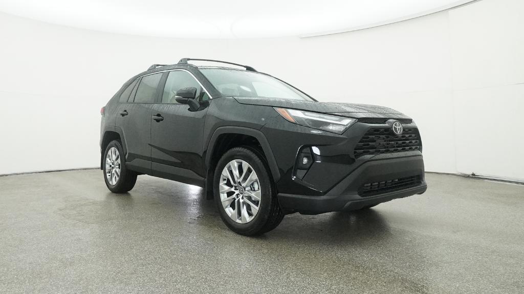 2025 Toyota RAV4 XLE Premium photo 26