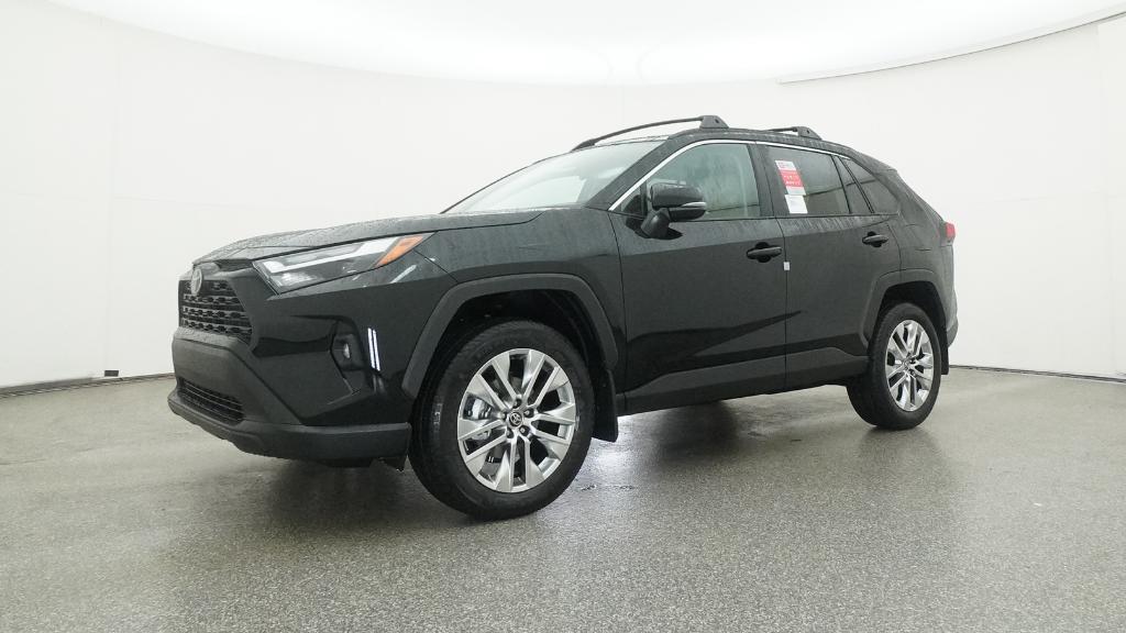 2025 Toyota RAV4 XLE Premium photo 2