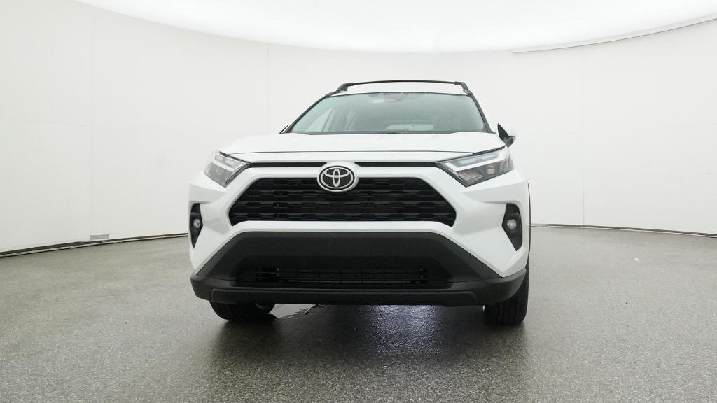 2025 Toyota RAV4 XLE Premium photo 2