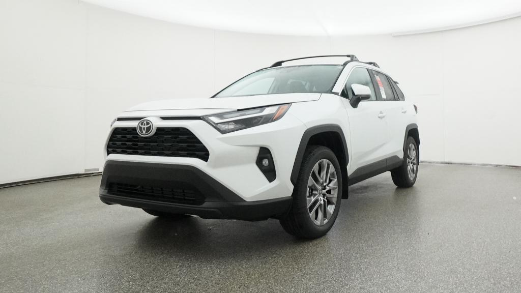 2025 Toyota RAV4 XLE Premium photo 3