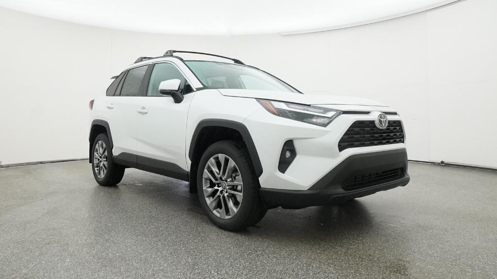 2025 Toyota RAV4 XLE Premium photo 29