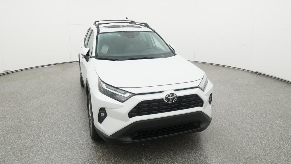 2025 Toyota RAV4 XLE Premium photo 31