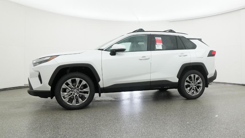 2025 Toyota RAV4 XLE Premium photo 7