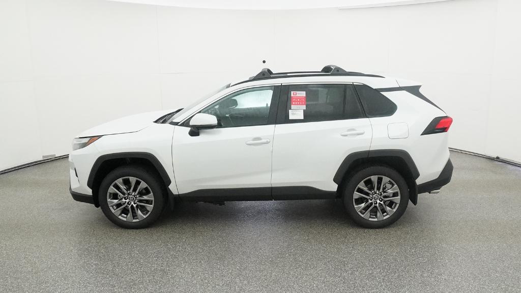 2025 Toyota RAV4 XLE Premium photo 8