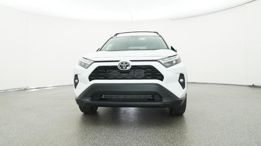 2025 Toyota RAV4 XLE Premium photo 3