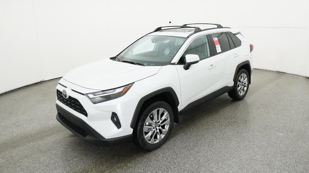 2025 Toyota RAV4 XLE Premium's photo