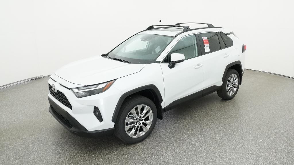 2025 Toyota RAV4 XLE Premium's photo