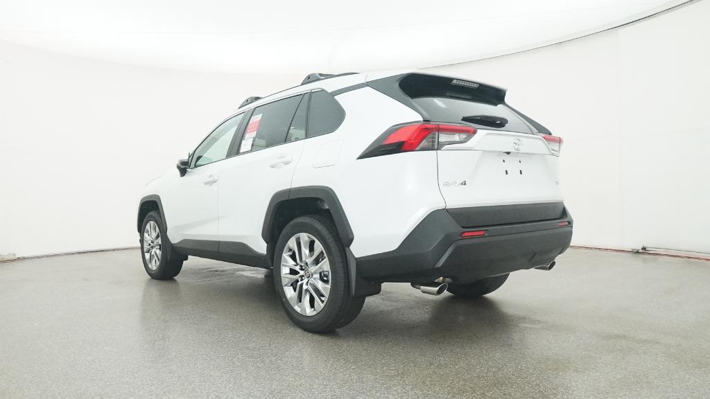2025 Toyota RAV4 XLE Premium photo 13